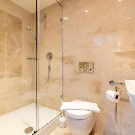 The Boat House * آمبيلسايد