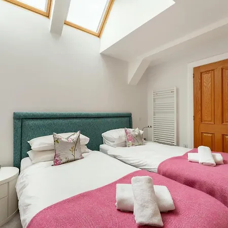 Дом отдыха The Boat House Эмблсайд